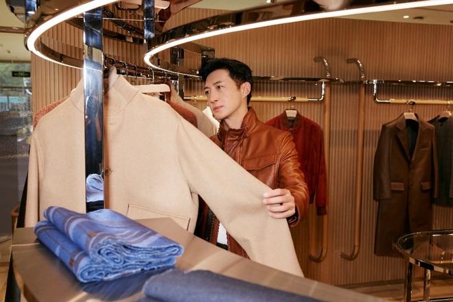 一周资讯 王阳亮相品牌主题活动现场、曾舜晞官宣新代言(图12)