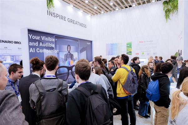 TCL实业登陆MWC 2024：多款移动智能终端产品亮相 擘画移动智能生活新蓝图(图7)