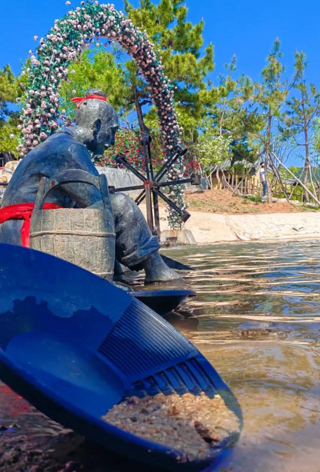 途经青岛今天正式开通！山东多地网友沸腾了！不少人一早赶来体验……(图10)