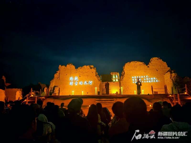 访问吐鲁番中华文化惊艳了外国媒体人(图2)
