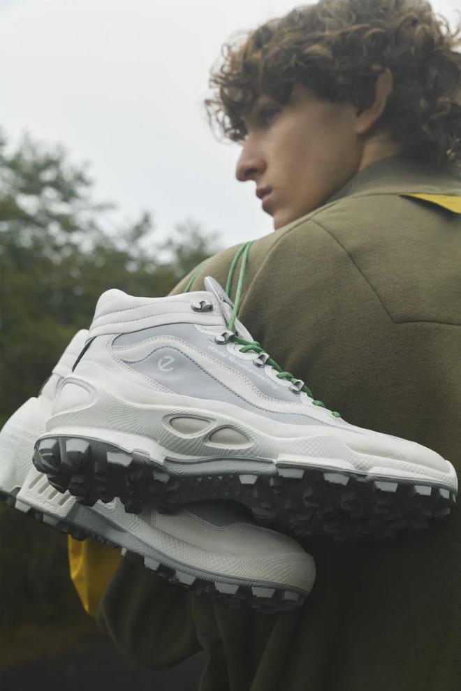 第十八届金犀牛奖提名公布；国人第三次登顶贡嘎 犀牛说(图17)