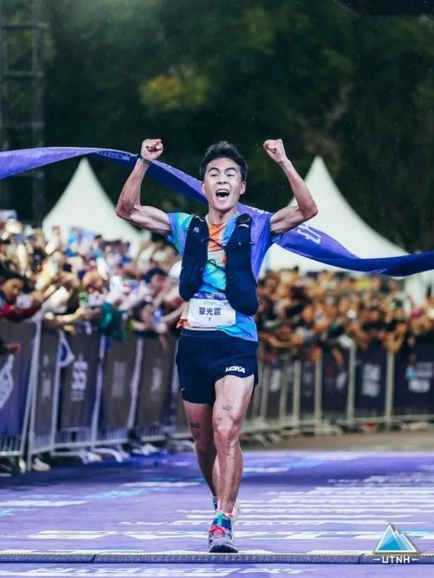 第十八届金犀牛奖提名公布；国人第三次登顶贡嘎 犀牛说(图35)