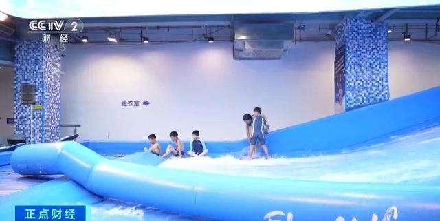 借奥运春风 冲浪运动火了！冲浪板、服大卖(图3)