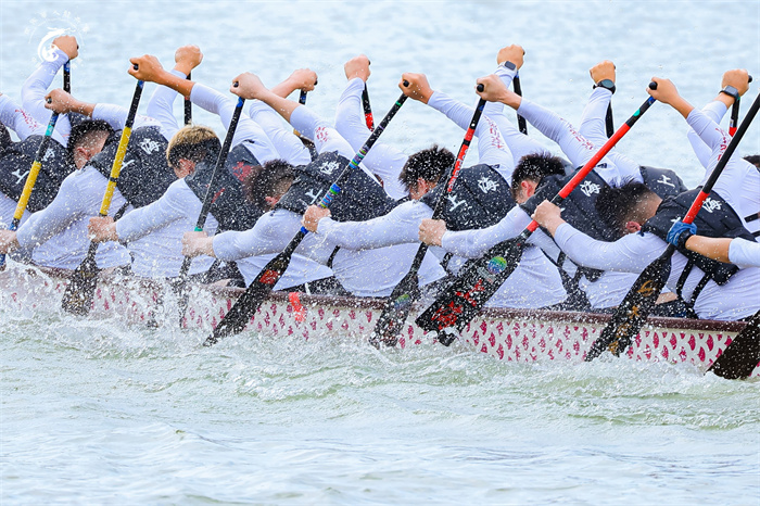 第十三屆上海世界華人龍舟邀請賽開賽 700名運動員競技(图3)