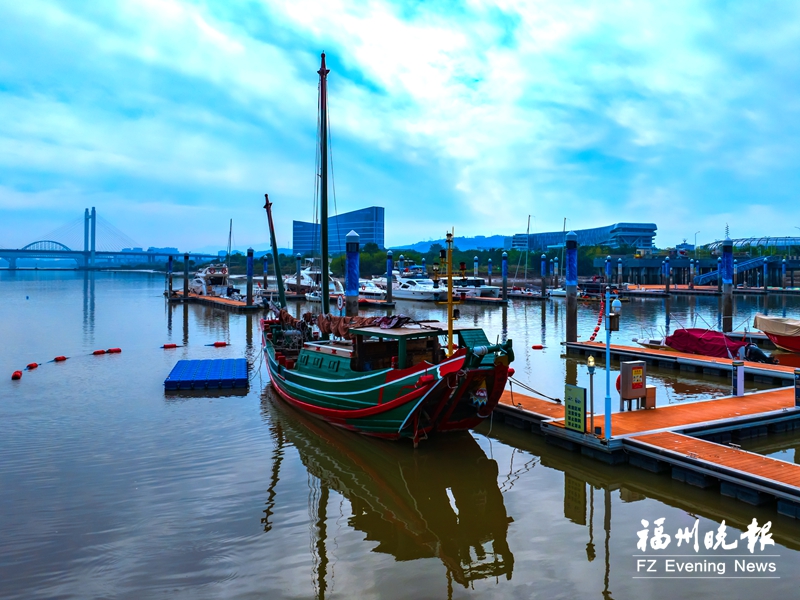 中国海洋装备博览会即将举行 记者提前探访游艇展区(图2)