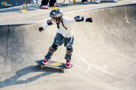 极限少年上演“速度与激情”！杨浦打造“YOUNG”城新名片(图4)