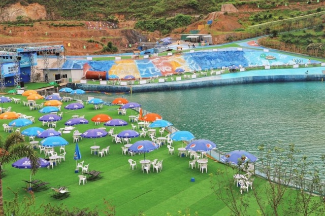 乐翻天！昨天贵阳又一个水上乐园开园啦约不？
