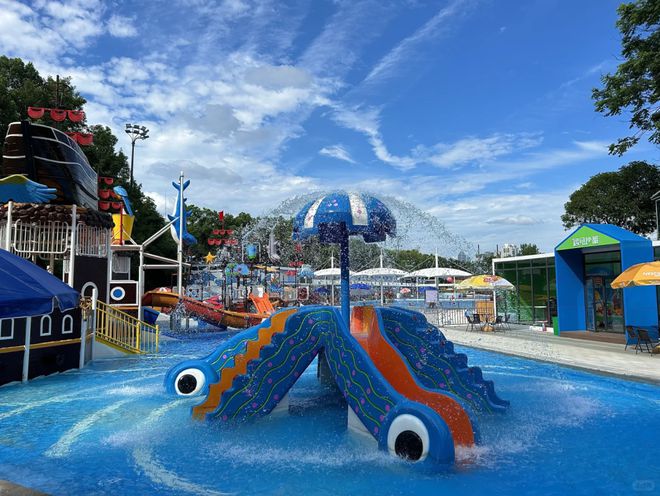 盘点10种小型水上乐园游乐项目最后一款被问爆了！！！(图5)