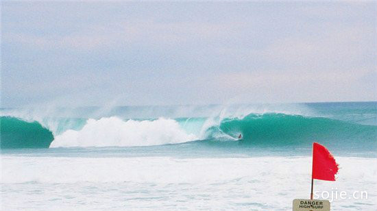 全球最刺激的十大冲浪目的地排行榜(图8)