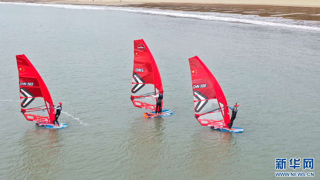 万千气象看福建｜东山冲浪：体验海上速度与激情-新华网(图4)