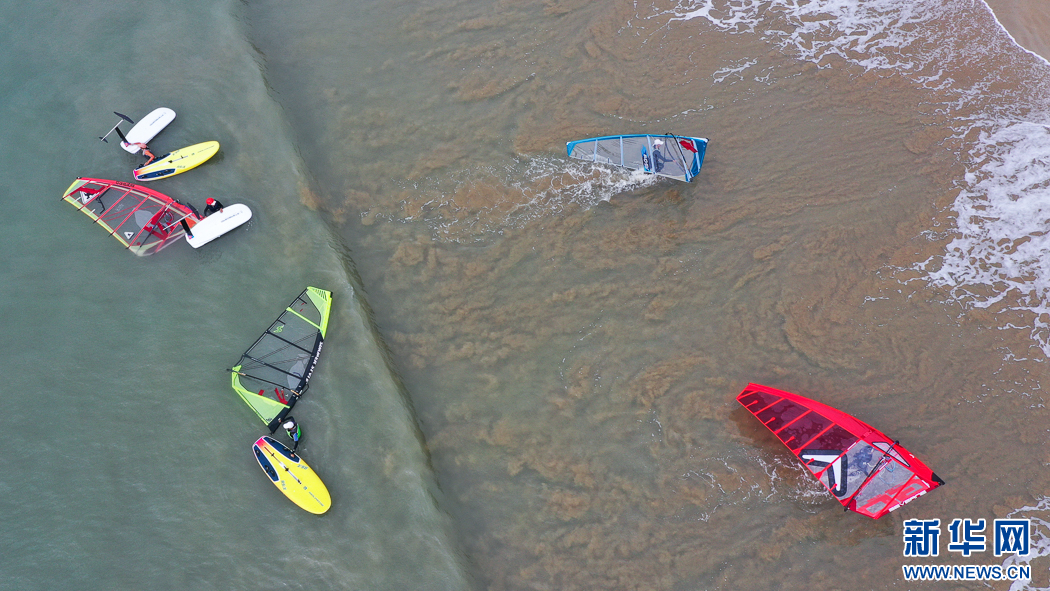 万千气象看福建｜东山冲浪：体验海上速度与激情-新华网(图7)