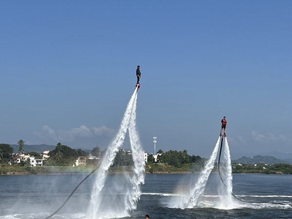 三亚海棠河水上运动中心开放