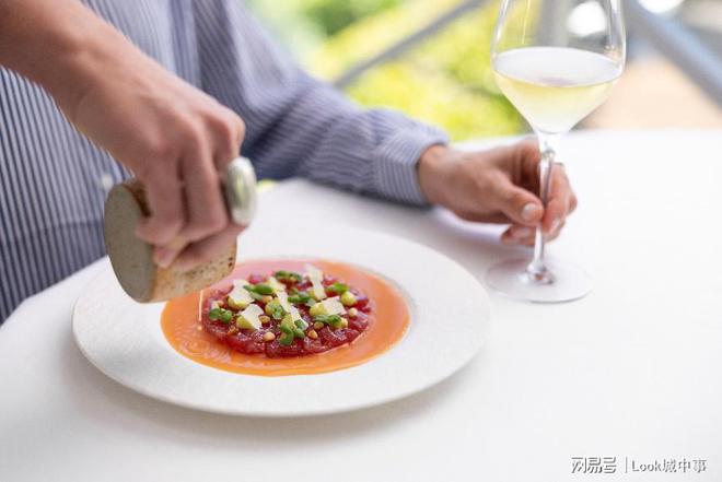 探秘悉尼夏日海滨餐厅畅享魅力美食与极致海景(图6)