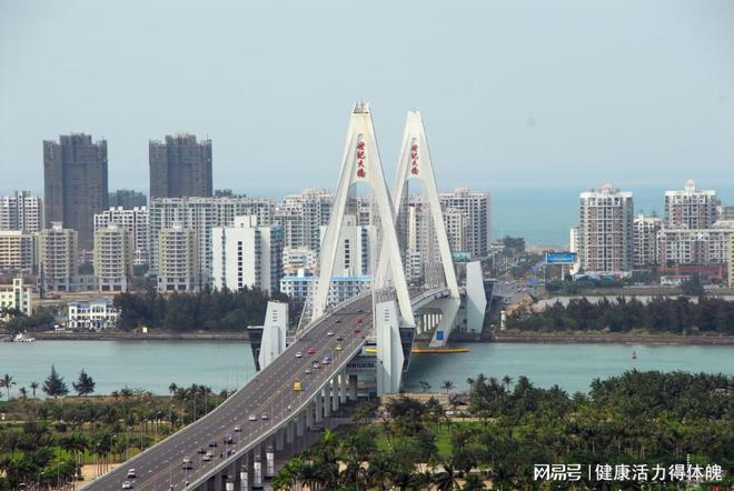 怎么申请海南户口？海南户口迁入条件最新政策2024及申请流程