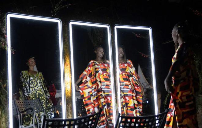 瞬间记录永恒：影像讲述2024年的爱与悲伤毁灭与重生(图16)