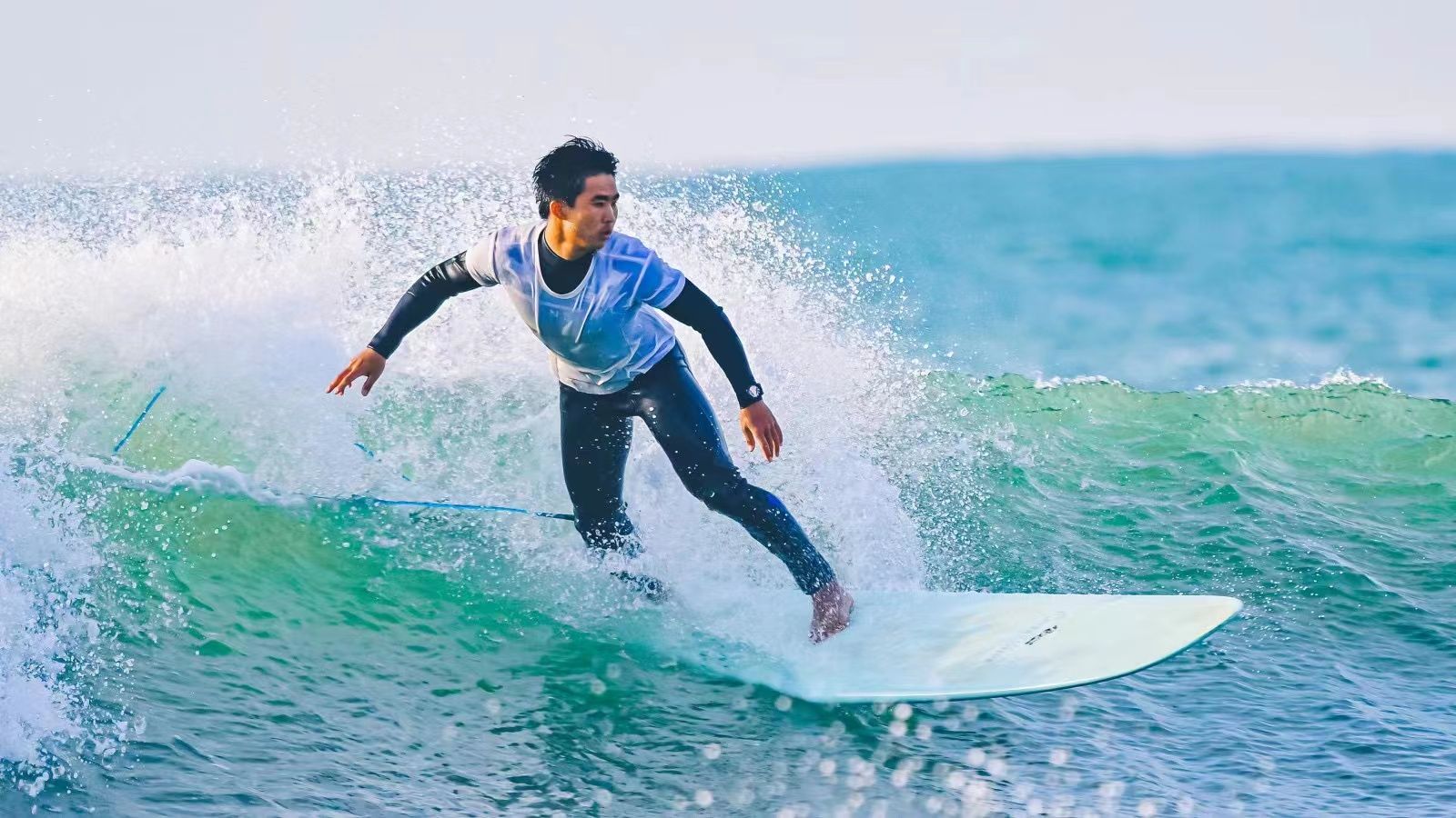 2023年全国青少年冲浪锦标赛在广西北海闭幕