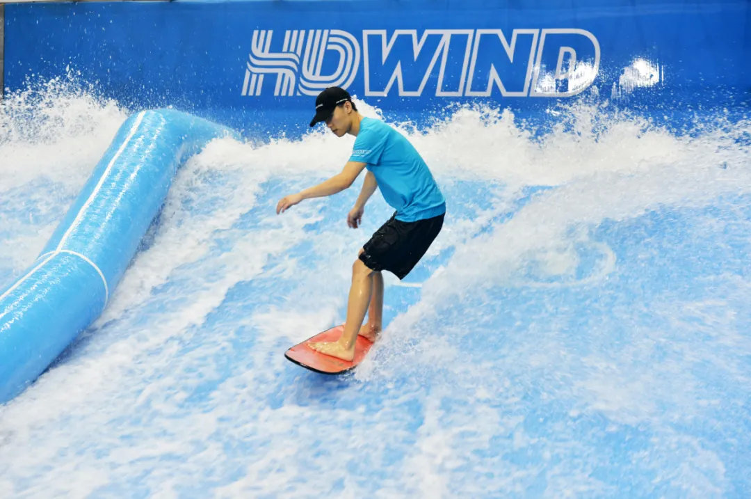 用“N”种方式与大海“亲密接触”