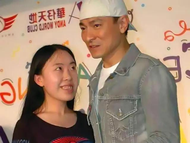 生殖崇拜、颜值至上逐渐成为内娱追星文化里的“毒瘤”(图19)