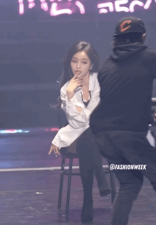 生殖崇拜、颜值至上逐渐成为内娱追星文化里的“毒瘤”(图26)