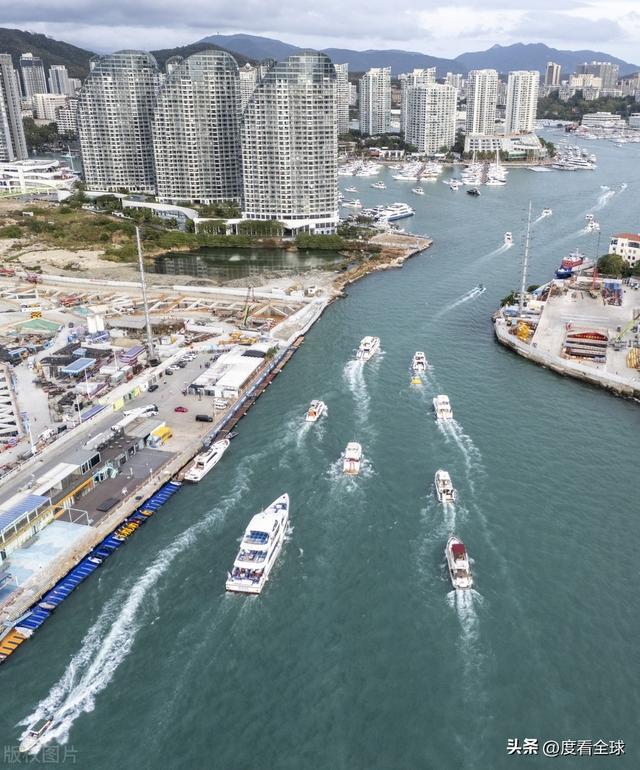 三亚湾海域春日盛景：游艇冲浪成新宠错峰游客乐享海天盛宴！(图11)