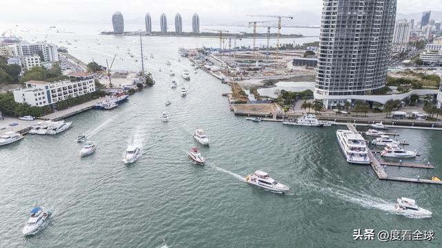 三亚湾海域春日盛景：游艇冲浪成新宠错峰游客乐享海天盛宴！(图5)