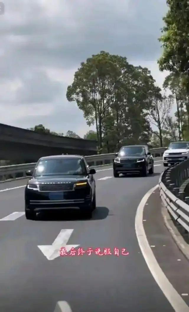 刘强东与雷军：冰上漂移与沙漠冲浪霸总们的越野车库太惊艳！(图30)