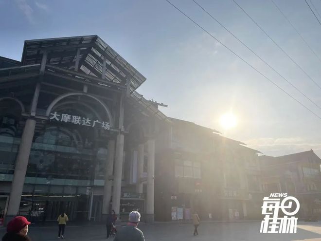 再见联达“摩天轮”！桂林这座知名游乐园正在拆除！一代桂林人的青春结束了(图29)