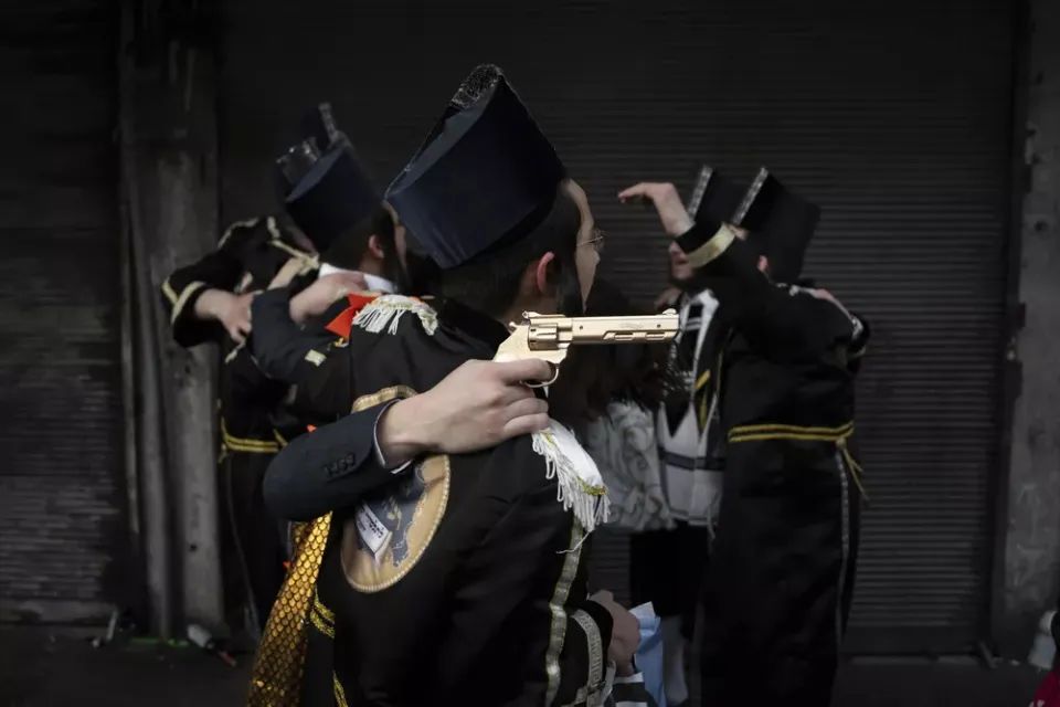一百张照片定格属于2024年的人类史诗：美联社的年度影集(图34)