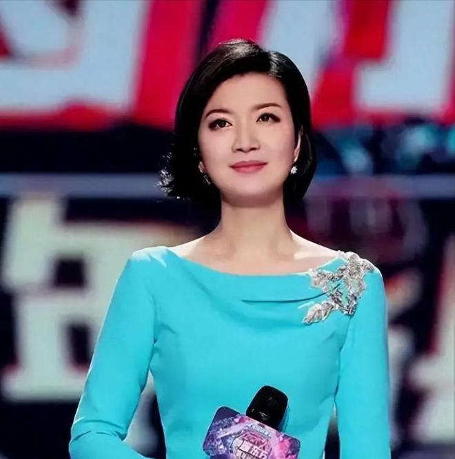 东方卫视一姐陈蓉因“寿宴门”身败名裂今低调嫁海归结婚生子(图8)