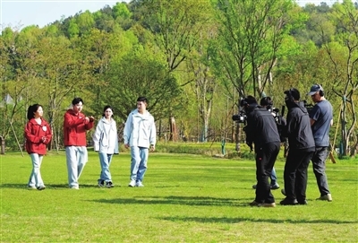 央视《乐游新乡村》栏目走进海盐