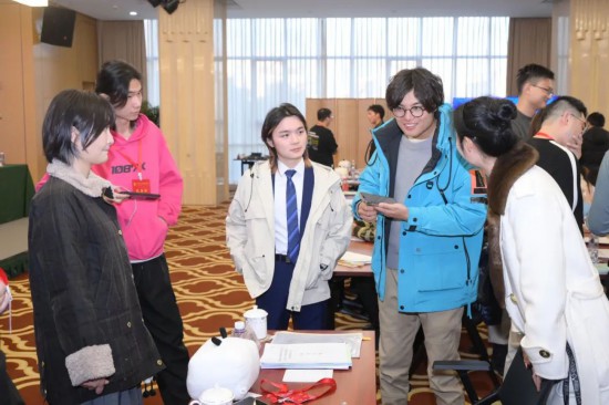 UP主建工会、有娘家、助力正能量创作 杨浦区互联网内容创作行业工会联合会成立(图3)