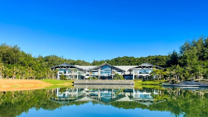 夏日来临海南这座滨海小城吸引众多年轻人打卡(图3)