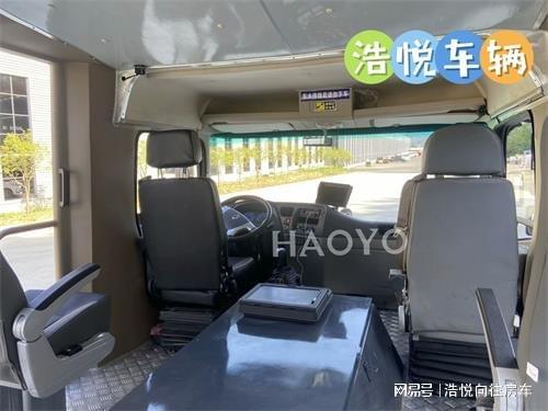 沙漠冲浪车：一场肾上腺素飙升的奇幻之旅(图4)