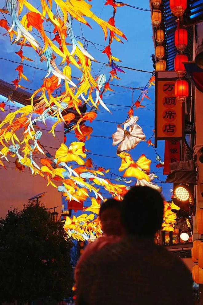 Go夜！快看蔡甸夏夜快乐指南(图3)