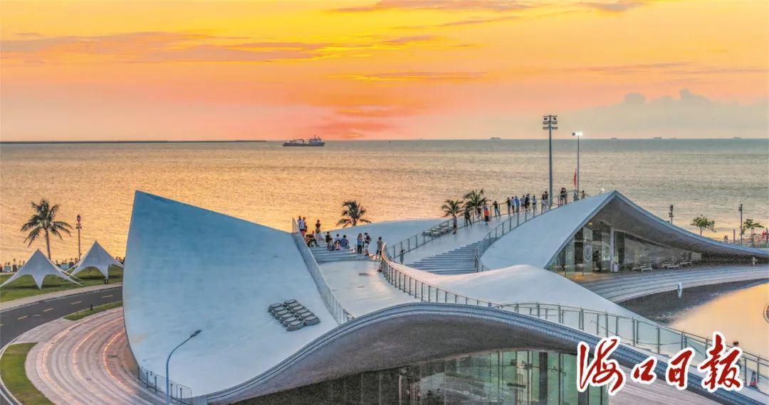 多元场景引客来 解锁夏日新体验！海口以“特色牌”撬动文旅破圈(图1)