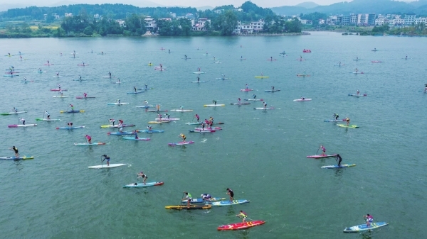 湖南邵阳县：天子湖上好冲浪(图7)