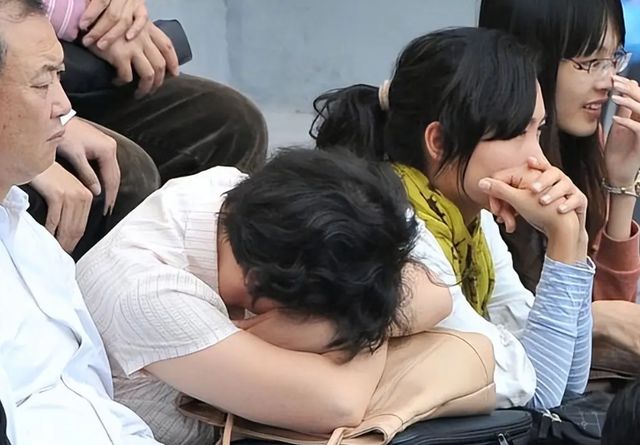 家里再穷也别让儿女从事这3种工作看似工资高实则毁了孩子(图4)