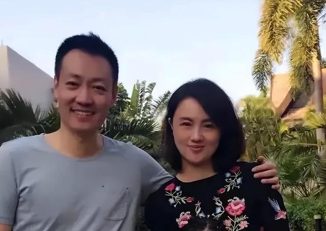 万万没想到！朱媛媛头七李乃文舞台缅怀被指责辛柏青无辜躺枪(图22)