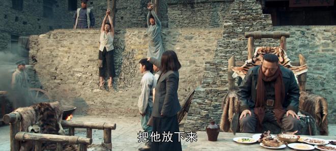 播1集全国前3央视历史大剧爆了！我连连感慨：终于有正经大剧了(图15)