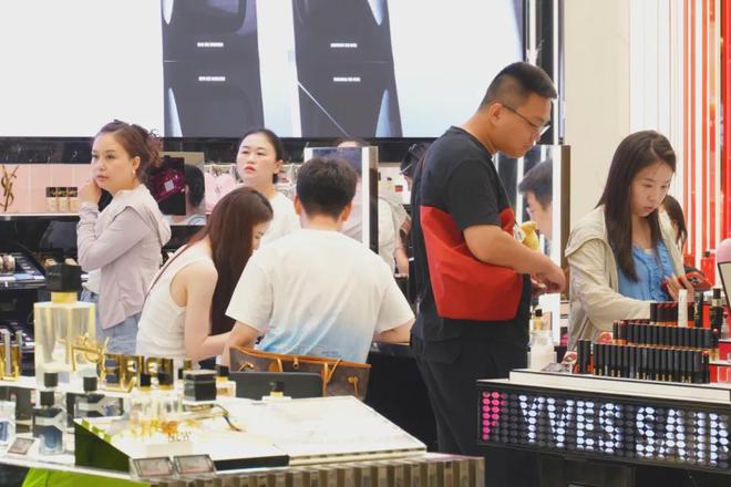 曝光度加强 美誉度提升 消费力拉满！欢乐节为海口注入“三重动力(图15)