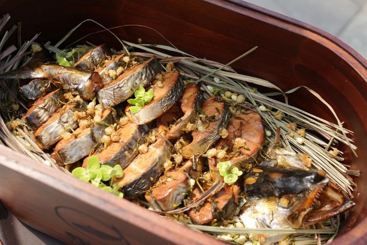 半岛观察丨寻“鲜”西海岸三节联动美食之旅启航向海上(图2)