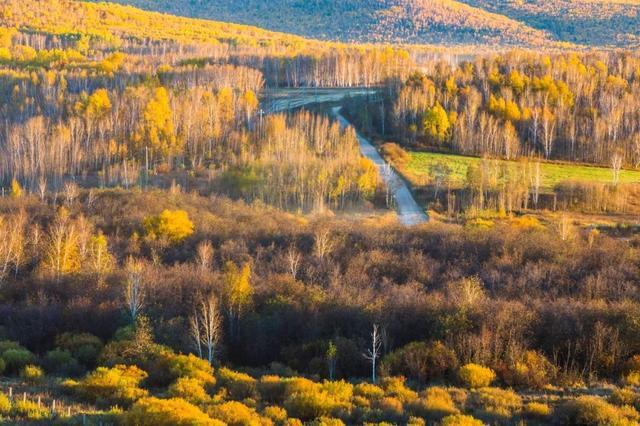 最适合老年人开车自驾的10条秋游路线路况好风景美！(图7)