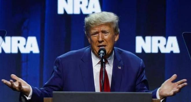 特朗普被裁定性侵79岁女作家：他强迫我靠墙上随后强奸了我(图6)