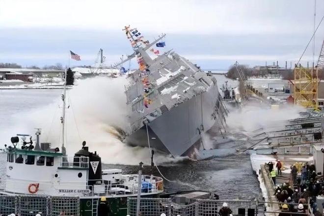 昨天聊完老佛爷今天说说连续坠机的“北洋水师”(图4)