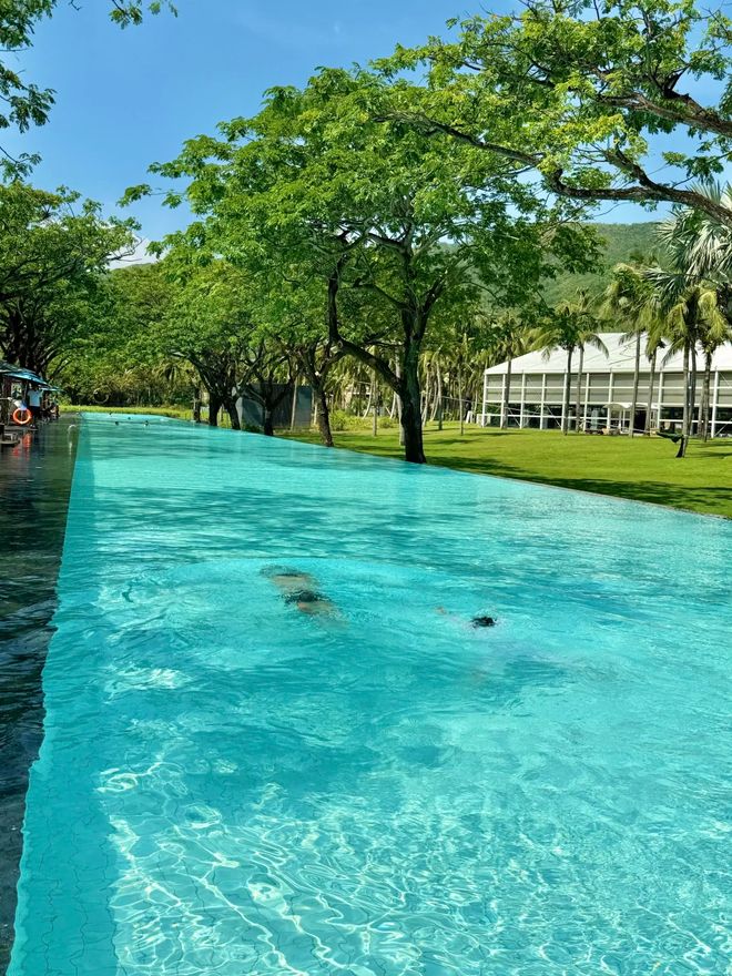 三亚旅游三日小众路线：后海村冲浪+小东海赶海+半山半岛观海(图2)