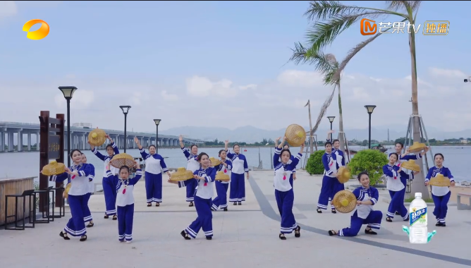 带上东鹏补水啦打卡“浪姐”同款汕尾！非遗山海之旅顺风又顺水(图2)