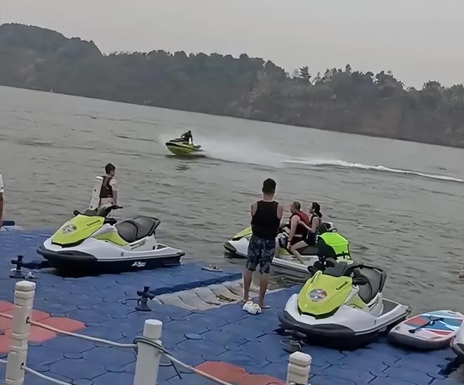 痛心！30岁重庆网红烈阳意外离世当天还发动态原因曝光太泪目(图6)