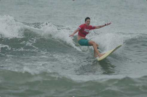 趣冲浪乐无穷！盐田“山海户外运动季”开启→
