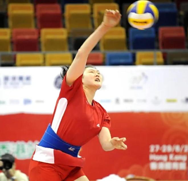 罕见的中国女排三大美女合影：在每个人的身上都有一项世界第一(图2)