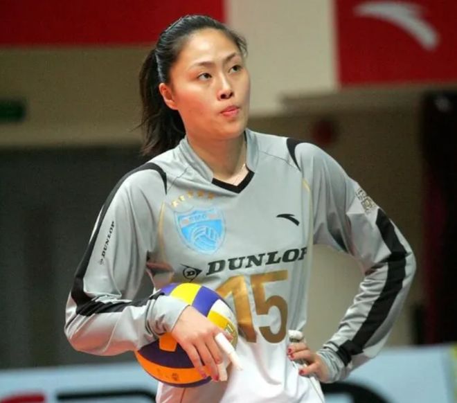 罕见的中国女排三大美女合影：在每个人的身上都有一项世界第一(图8)
